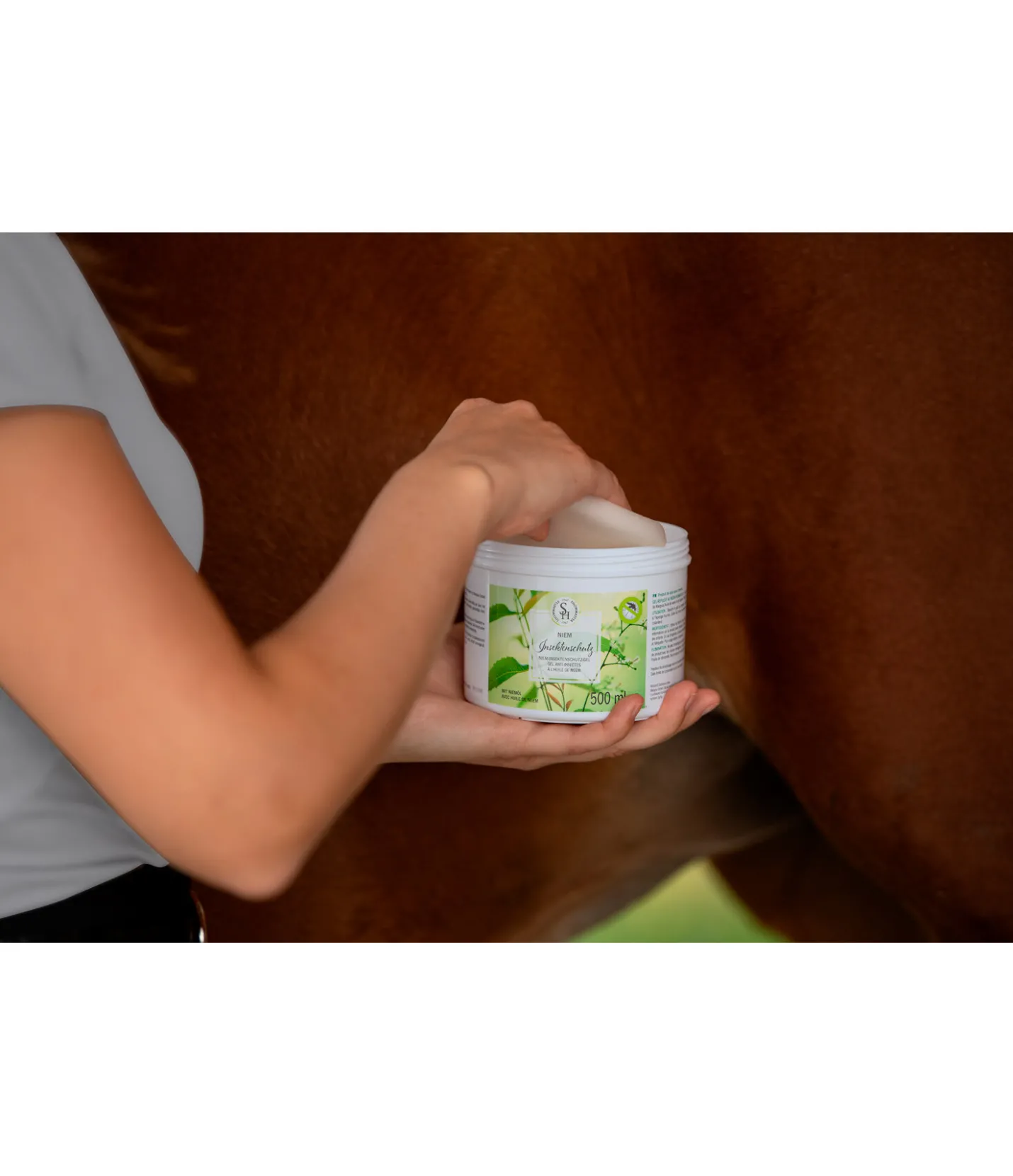 SHOWMASTER Gel anti-insectes à l'huile de neem Online