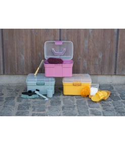 SHOWMASTER Kit de pansage Oslo avec contenu vert océan Outlet