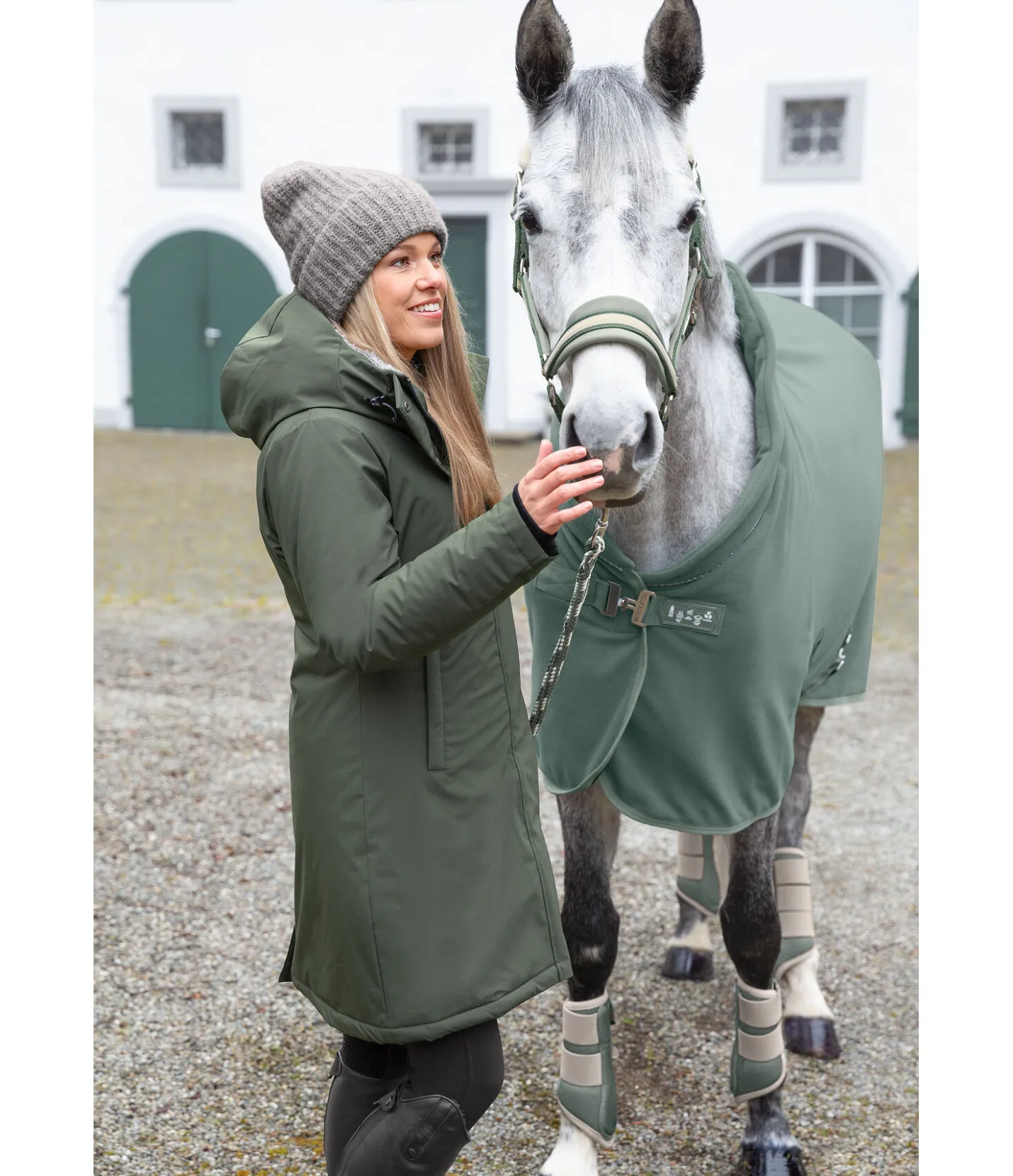 Felix Bühler Manteau d'équitation technique à capuche Amelie forêt Hot
