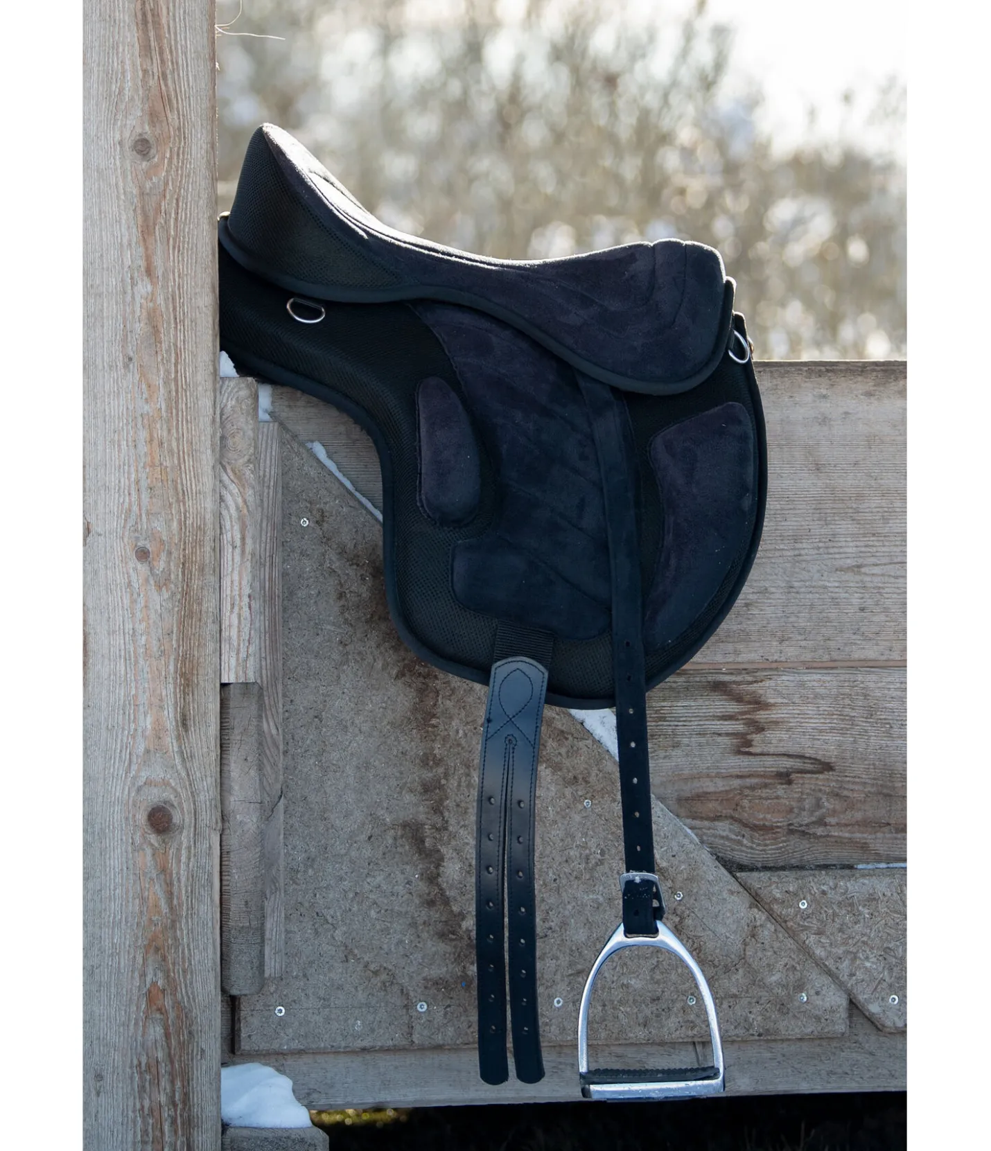 SHOWMASTER Selle légère Freemax noir Discount
