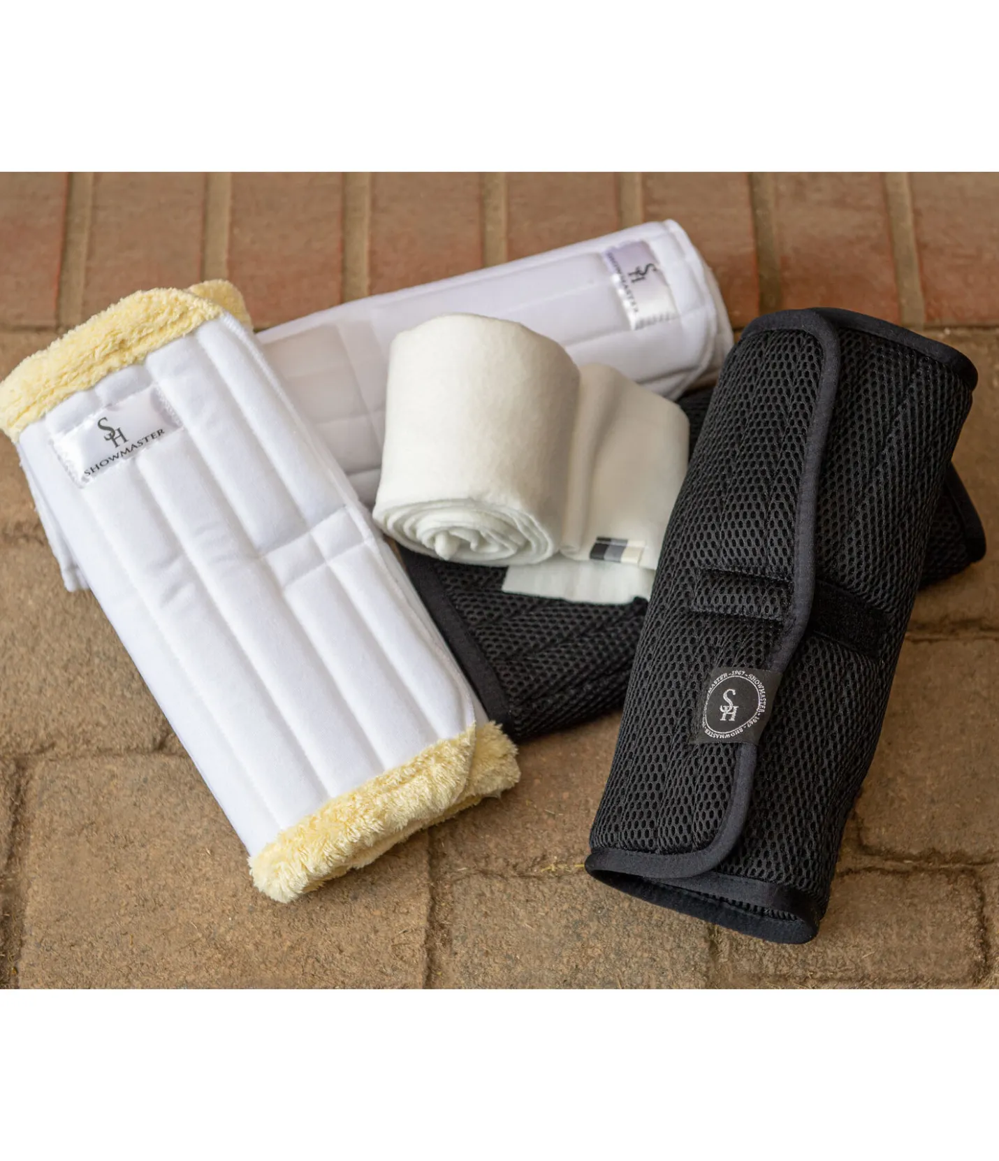 SHOWMASTER Sous-bandages auto-agrippants Piaffe blanc Outlet