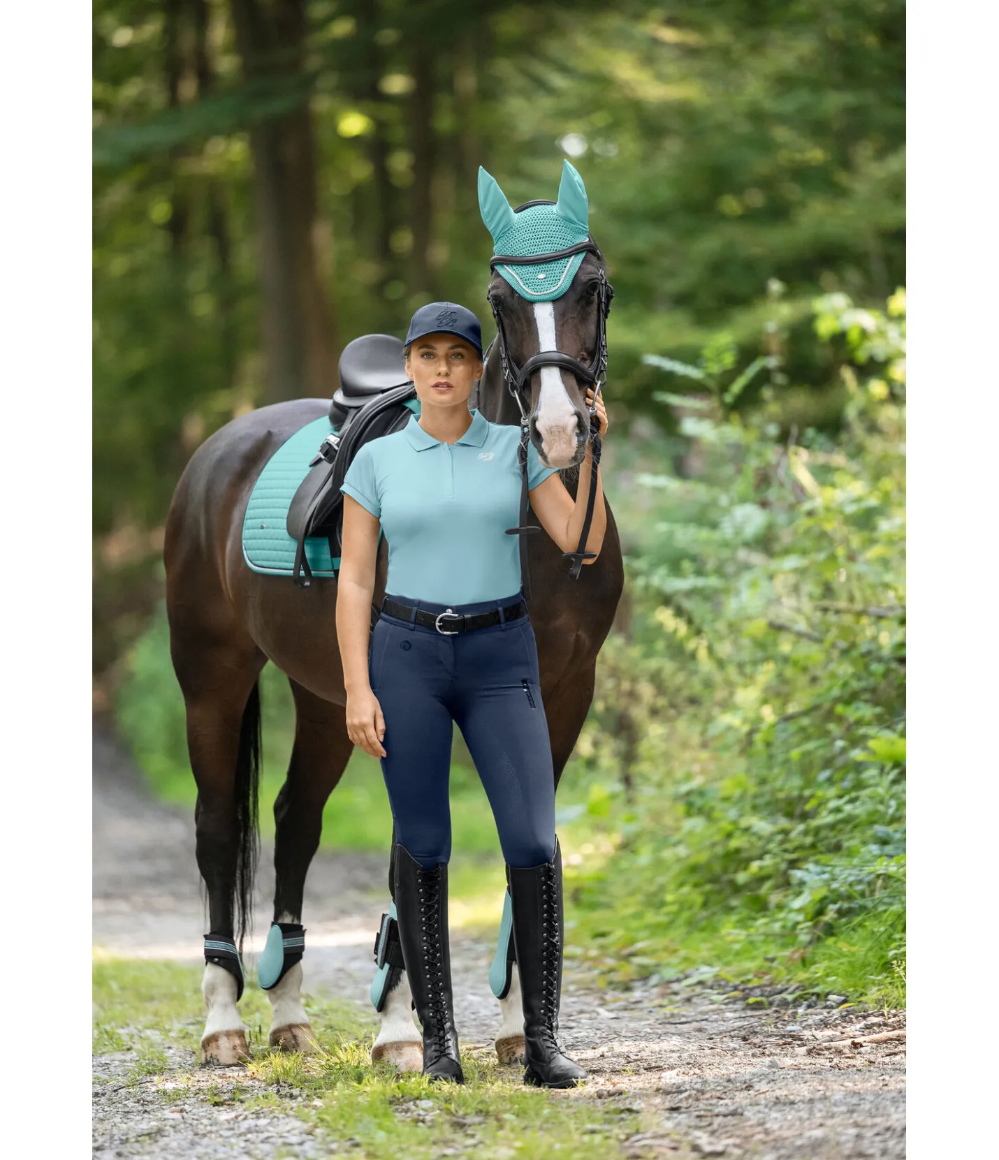 SHOWMASTER Tapis de selle Basic bleu lagune Outlet